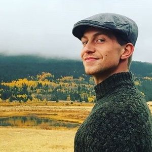 Meet your Posher, Mark